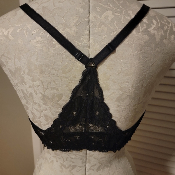 Adore Me Black Lace Front Close Racer Back Bra 36DD - Picture 2 of 3